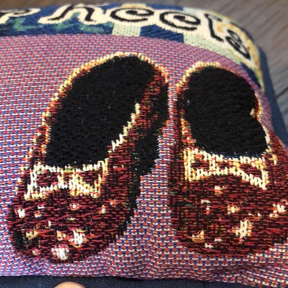 Vintage Ruby Slippers decorative pillow - Picture 3 of 7